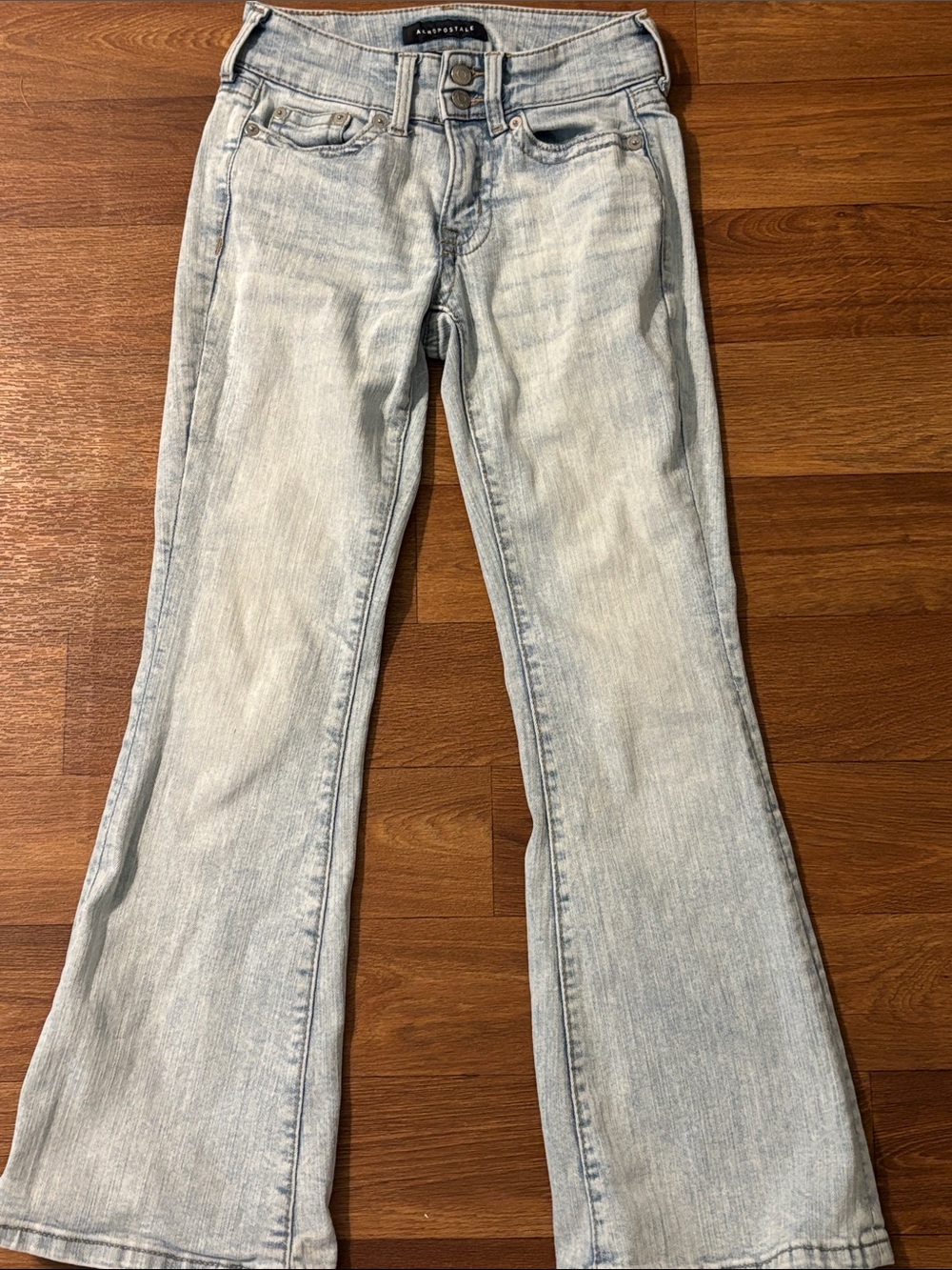 Aeropostale Light Blue Flare Jeans - Faded Wash